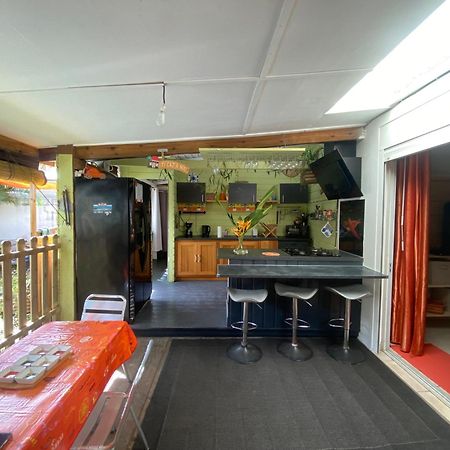 Le Nid D'Amour Avec Sa Piscine Et Jacuzzi Chauffes Saint-Joseph Bagian luar foto